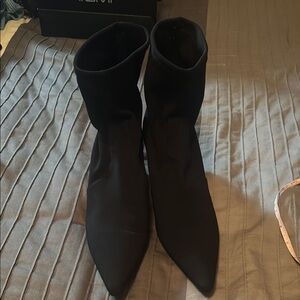 Elegant Black Women's Boots